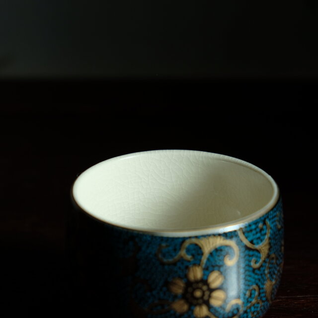 九谷焼 洋山 夢幻 青粒金彩 陶器の花模様の壺 価値あり 九谷焼 洋山