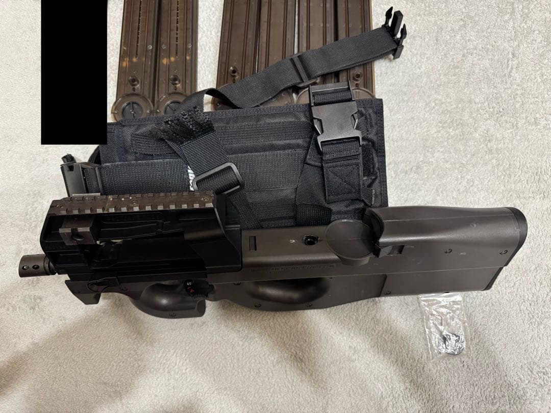 東京マルイ P90TR サイレンサー マガジンポーチ付