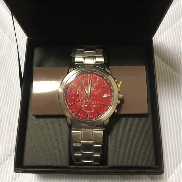 GARNET CROW 腕時計 Gc Coussin Sleek Lady Mid Size Metal - Z25001L1MF | GUESS Watches US